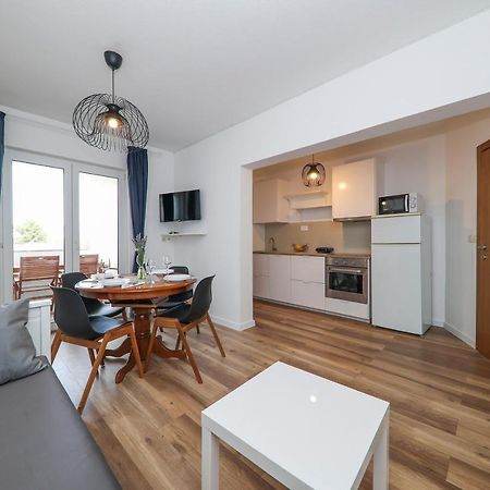 Apartmani Maestral Dobropoljana Zewnętrze zdjęcie